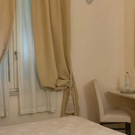 Casa Piermarini Guest house *